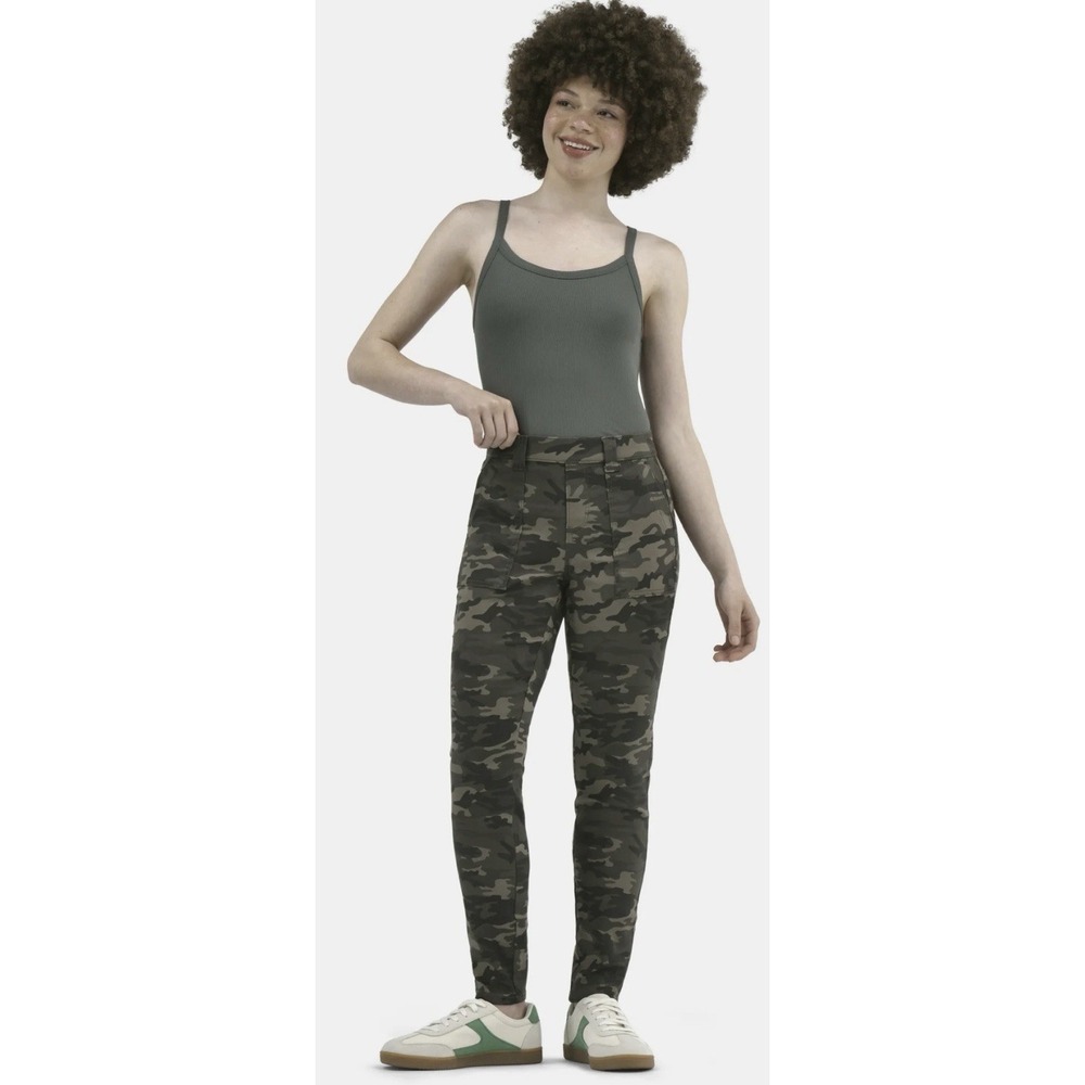 No Boundaries – Camo Skinny Pants – High-Rise Pull-On – Size (Small 4-6) – NWT